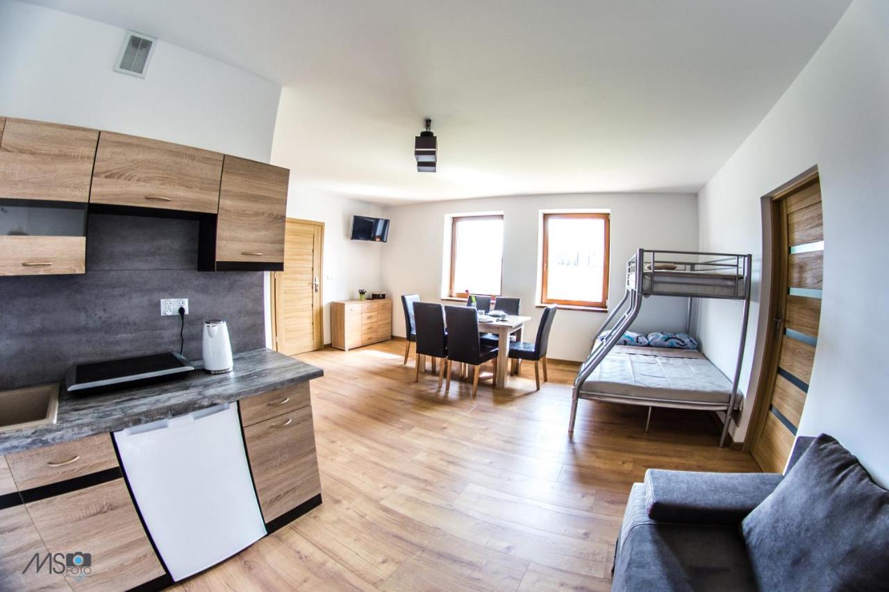 Apartamenty Tilia Laskowa - Zator Ngoại thất bức ảnh